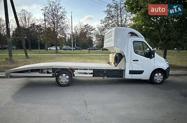 Эвакуатор Renault Master 2017 в Яворове