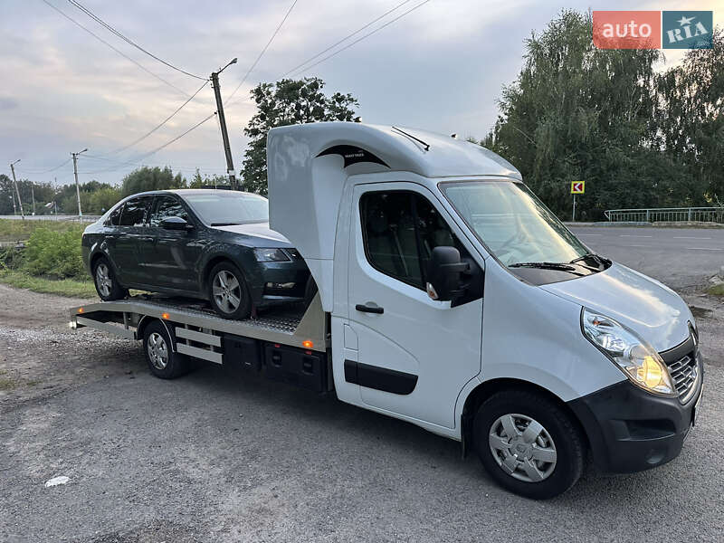 Эвакуатор Renault Master 2017 в Яворове