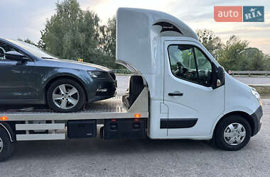 Эвакуатор Renault Master 2017 в Яворове