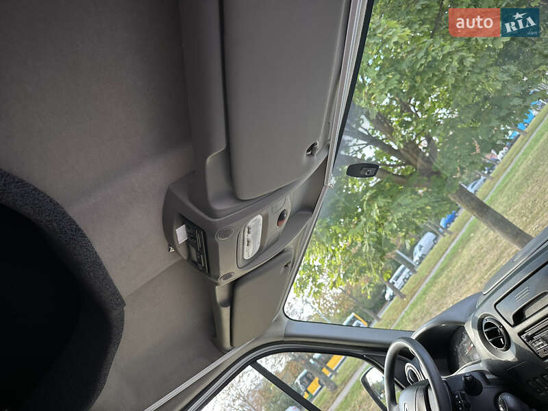 Эвакуатор Renault Master 2017 в Запорожье