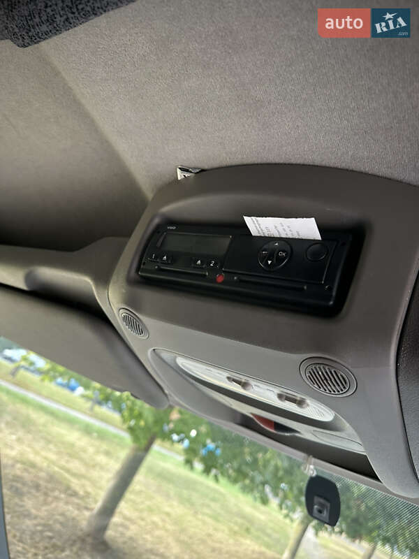 Эвакуатор Renault Master 2017 в Яворове