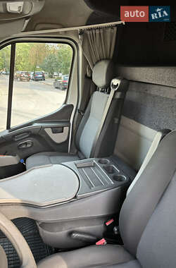 Эвакуатор Renault Master 2017 в Яворове