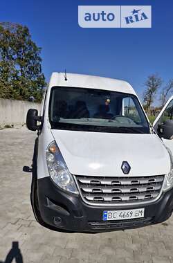 Вантажний фургон Renault Master 2012 в Червонограді