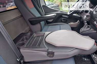 Эвакуатор Renault Master 2014 в Косове