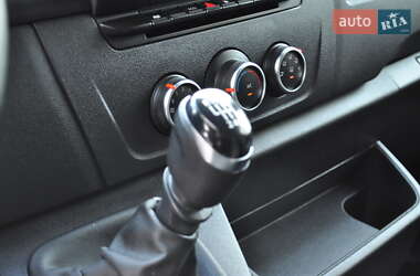 Грузовой фургон Renault Master 2020 в 