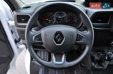 Грузовой фургон Renault Master 2020 в 