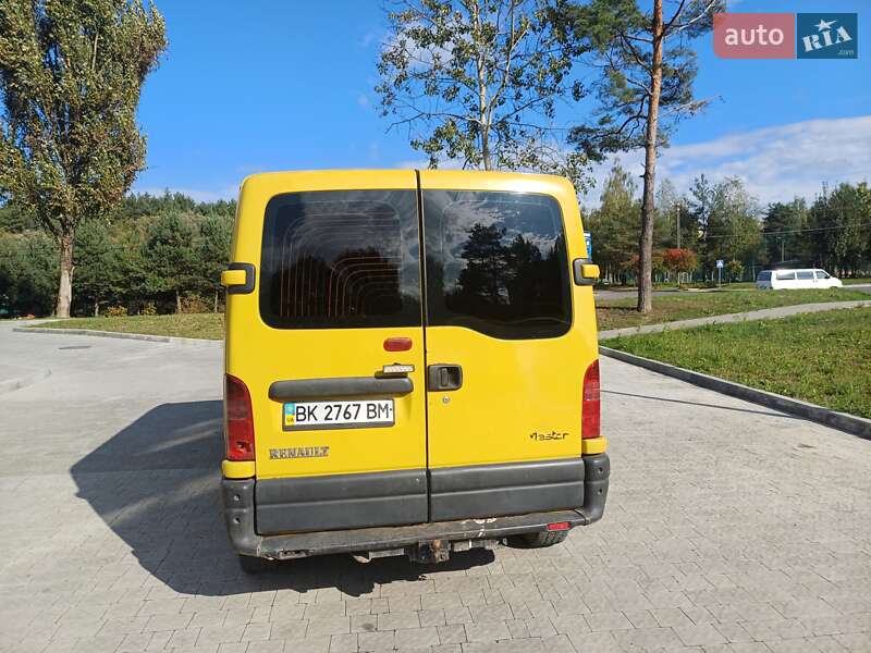Грузовой фургон Renault Master 2001 в Львове