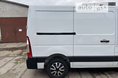 Грузовой фургон Renault Master 2019 в 