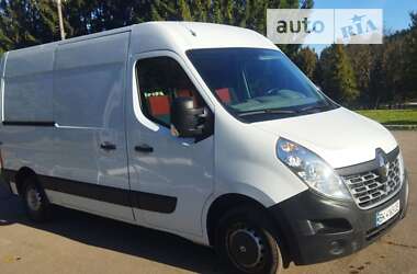 Грузовой фургон Renault Master 2015 в Корце