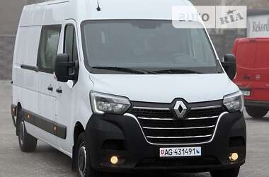 Вантажний фургон Renault Master 2022 в Рівному