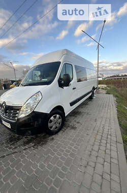 Вантажопасажирський фургон Renault Master 2017 в Жовкві