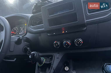 Вантажний фургон Renault Master 2021 в 