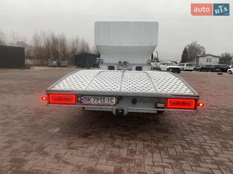 Автовоз Renault Master 2020 в Ровно