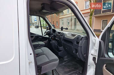 Грузовой фургон Renault Master 2012 в 