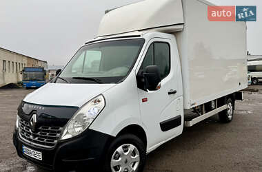 Вантажний фургон Renault Master 2015 в Сарнах