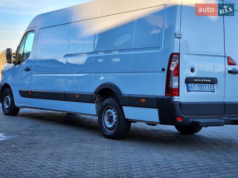 Вантажний фургон Renault Master 2021 в Коломиї