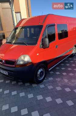 Вантажопасажирський фургон Renault Master 2006 в Золочеві