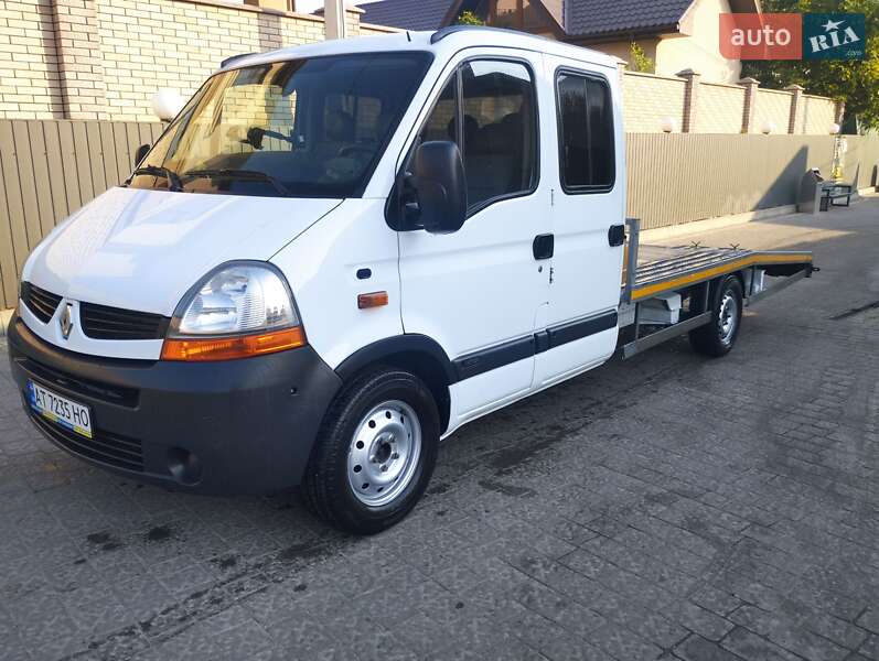 Эвакуатор Renault Master 2010 в Ивано-Франковске