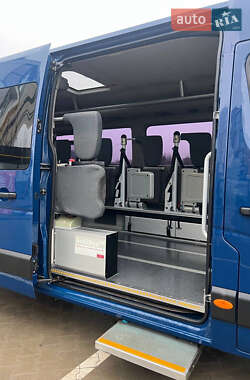 Микроавтобус Renault Master 2013 в 