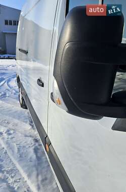 Грузовой фургон Renault Master 2014 в Тернополе