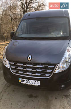 Вантажний фургон Renault Master 2011 в Ромнах