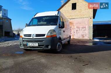 Вантажопасажирський фургон Renault Master 2004 в Бродах