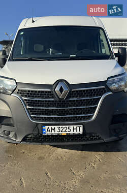 Вантажний фургон Renault Master 2021 в 