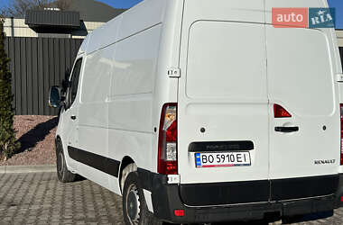 Грузовой фургон Renault Master 2015 в Тернополе