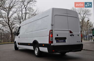 Грузовой фургон Renault Master 2018 в 
