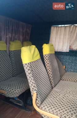 Мікроавтобус Renault Master 2003 в Брошневі-Облозі