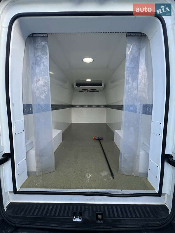 Рефрижератор Renault Master 2016 в Корце