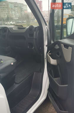 Грузовой фургон Renault Master 2013 в Полтаве