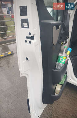Грузовой фургон Renault Master 2013 в Полтаве