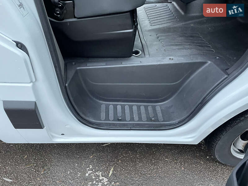 Рефрижератор Renault Master 2016 в Дрогобыче