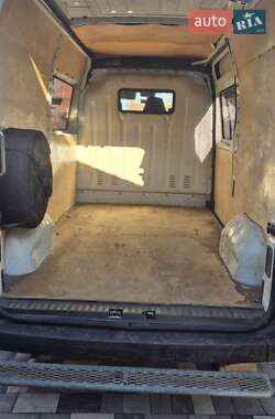Грузовой фургон Renault Master 2012 в  фото 14 Грузовой фургон Renault Master 2012 в