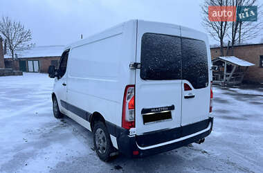 Грузовой фургон Renault Master 2012 в Лубнах