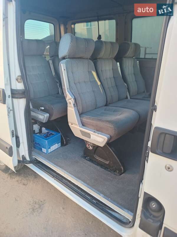 Мікроавтобус Renault Master 2004 в Яворові