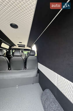 Микроавтобус Renault Master 2019 в 