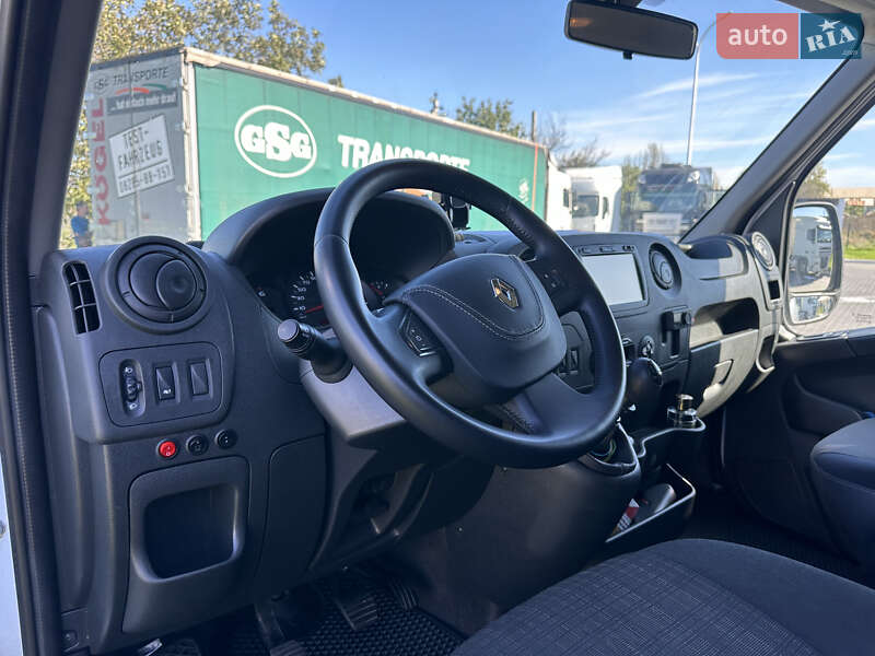 Автовоз Renault Master 2019 в Одессе