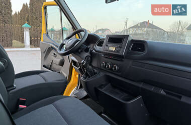 Вантажний фургон Renault Master 2021 в 