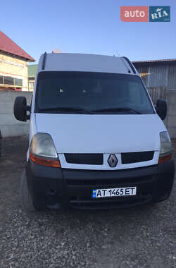 Вантажний фургон Renault Master 2004 в Коломиї