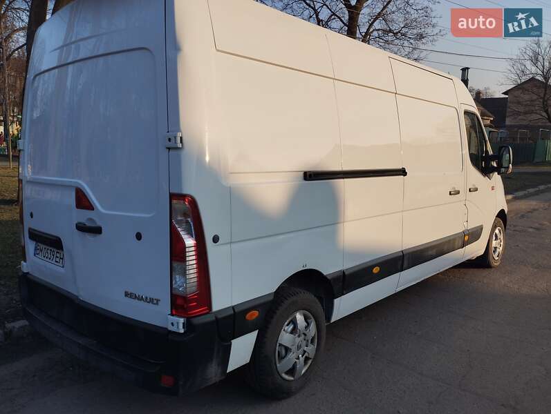 Вантажний фургон Renault Master 2017 в Сумах