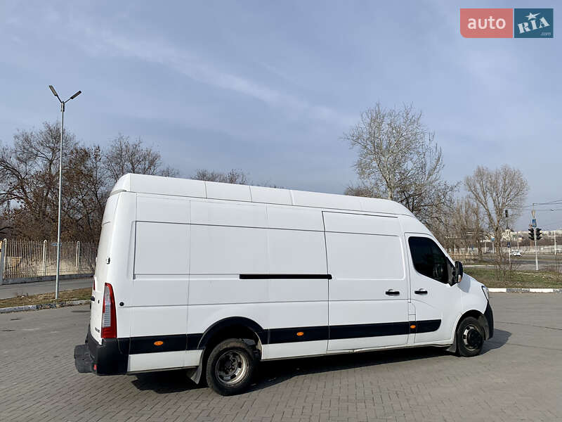 Вантажний фургон Renault Master 2020 в Запоріжжі