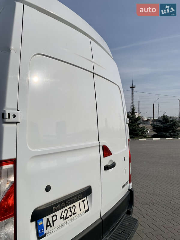 Вантажний фургон Renault Master 2020 в Запоріжжі