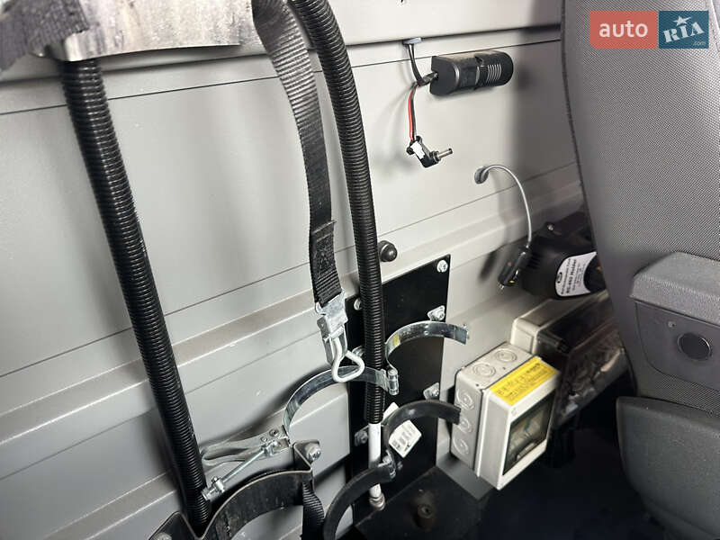 Автомобіль швидкої допомоги Renault Master 2020 в Києві фото 18 Автомобіль швидкої допомоги Renault Master 2020 в Києві