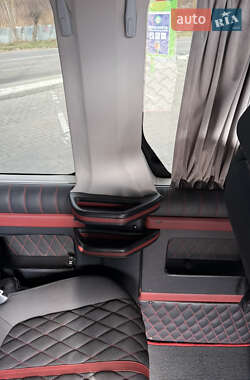 Микроавтобус Renault Master 2019 в 