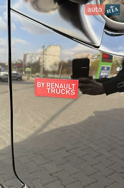 Микроавтобус Renault Master 2019 в 
