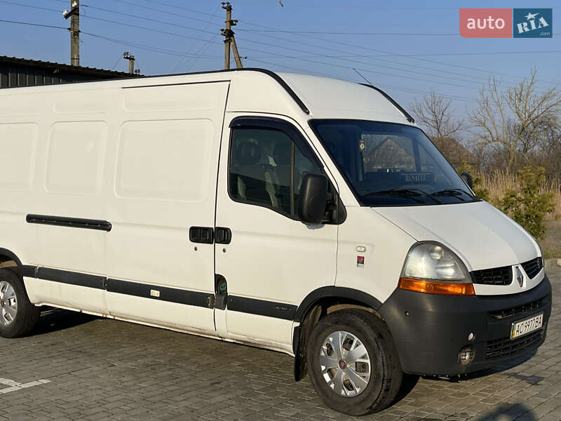 Грузовой фургон Renault Master 2008 в Торчине