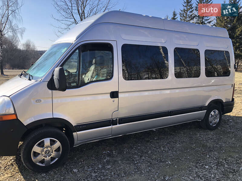 Микроавтобус Renault Master 2010 в 