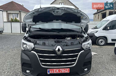 Грузовой фургон Renault Master 2021 в 
